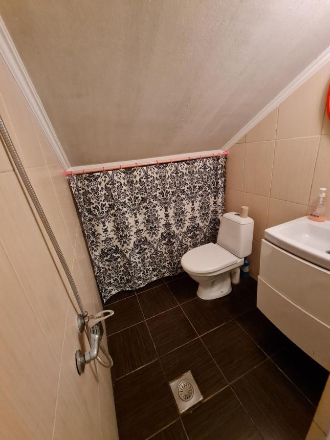Студіо На Кoновальця Apartment ลวีฟ ภายนอก รูปภาพ
